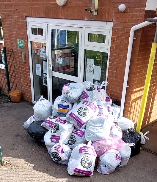 Wirral School Collects a Whopping 320kg of Clothes for Sammy’s Project!